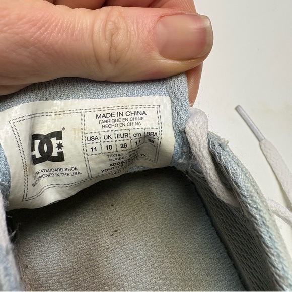 DC Skate Toddler Girls 11 Lace Up Pastel Baby Blue Skateboarding Sneaker - Picture 7 of 7